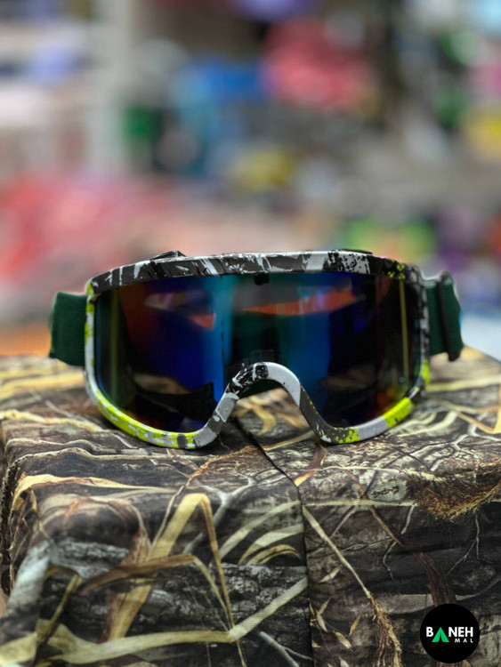 عینک طوفان و اسکی کد ۱۰۰۱